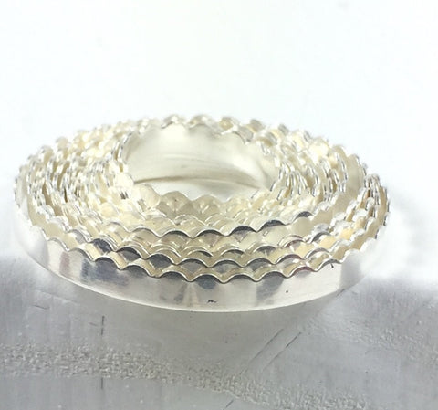scalloped Bezel, Fine Silver .999, Bezel wire, , 3 ft, 1/8 Inch, 26 Gauge for thinner stones - Romazone