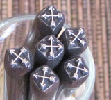 Crossed Arrows, Native American Design, heat Treated Steel, tribal style jewelry, native silver, 5 x 5 mm - Romazone