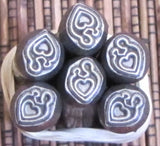 mother child heart, steel stamp, USA made,  8 mm x 7 mm, metal stamping - Romazone