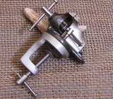 Bench vice, for Small work,  2 inch wide jaw, opens to 1 1/2 inch, swivel head, up to 1 1/2 inches - Romazone