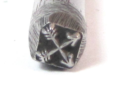 Crossed Arrows, Native American Design, heat Treated Steel, tribal style jewelry, native silver, 5 x 5 mm - Romazone