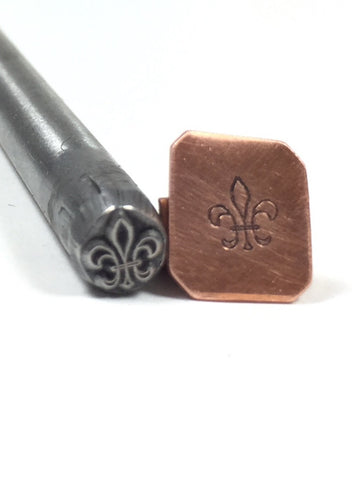 fleur-de-lis, design stamp, USA made, jewelry stamping, 5.5 mm x 4.5 mm - Romazone