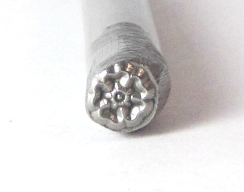 five petal daisy, flower bloom, flowering design stamp, 5mm for silver stamping - Romazone